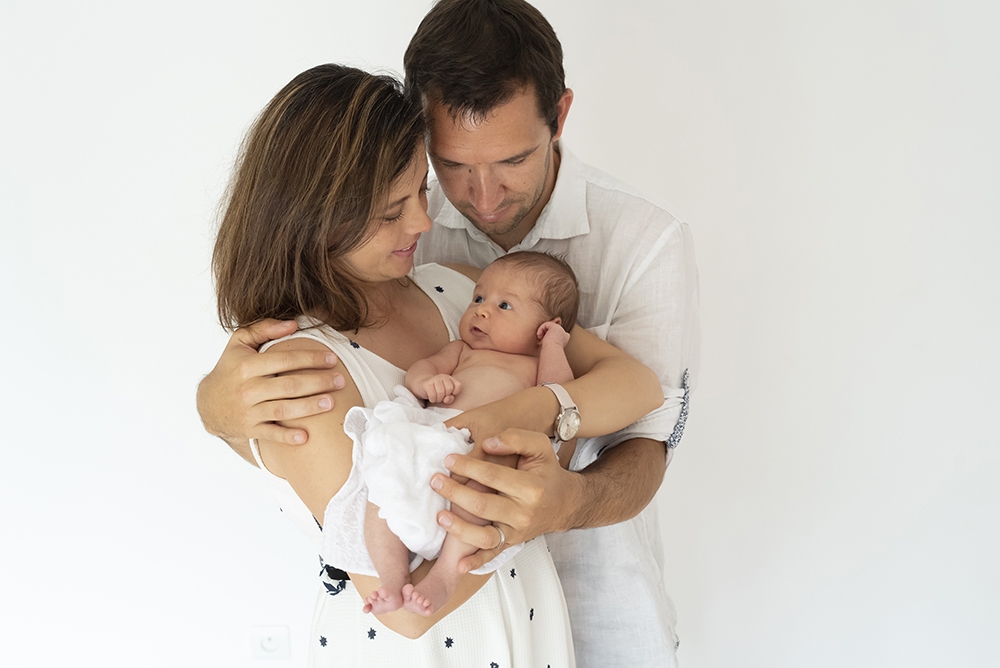 emotions famille heureuse