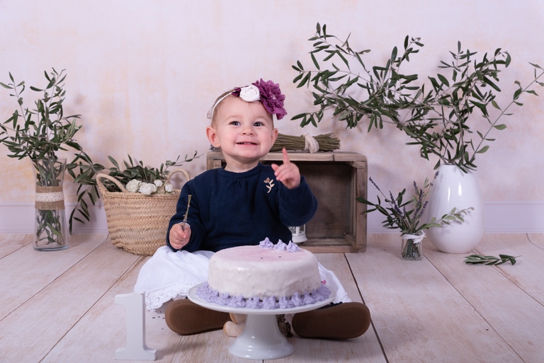 Séance photo famille smash the cake anniversaire
