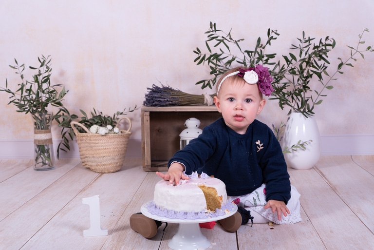 Séance photo famille smash the cake anniversaire
