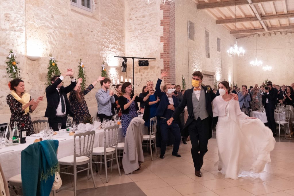 dance entree maries au salon photographe mariage