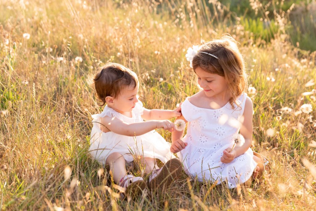 hermanas en el campo